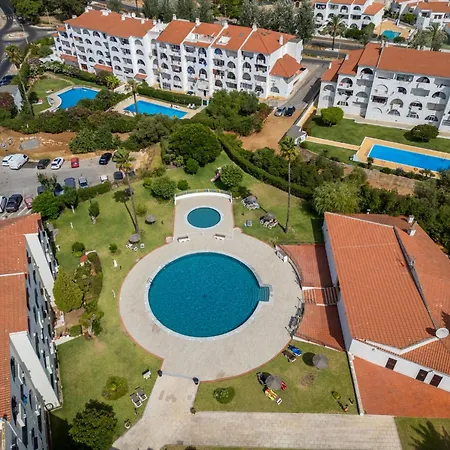 Sol Salgado By Interhome アルブフェイラ